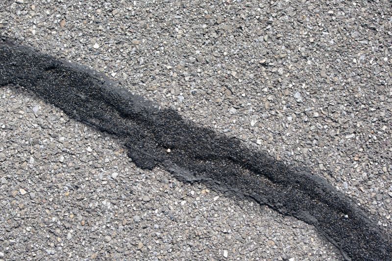 Asphalt Crack Sealing in San Antonio, TX