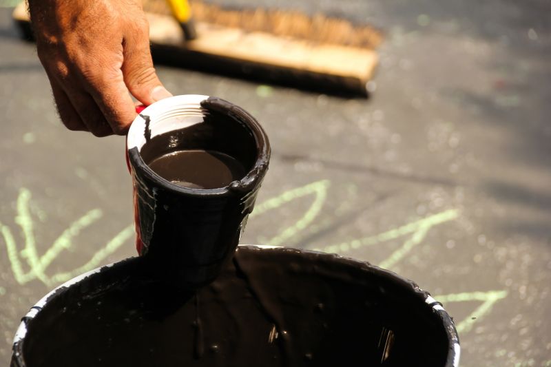 Asphalt Sealcoating Service